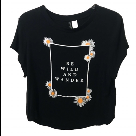 be wild and wander crop top - Picture 1 of 3